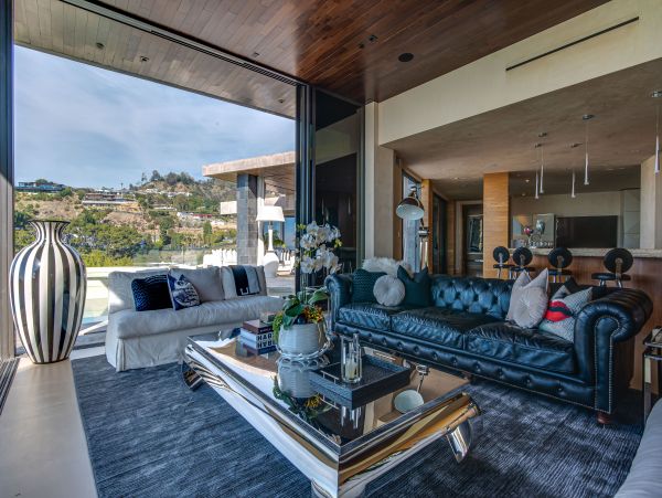 Los Angeles Home 1006528