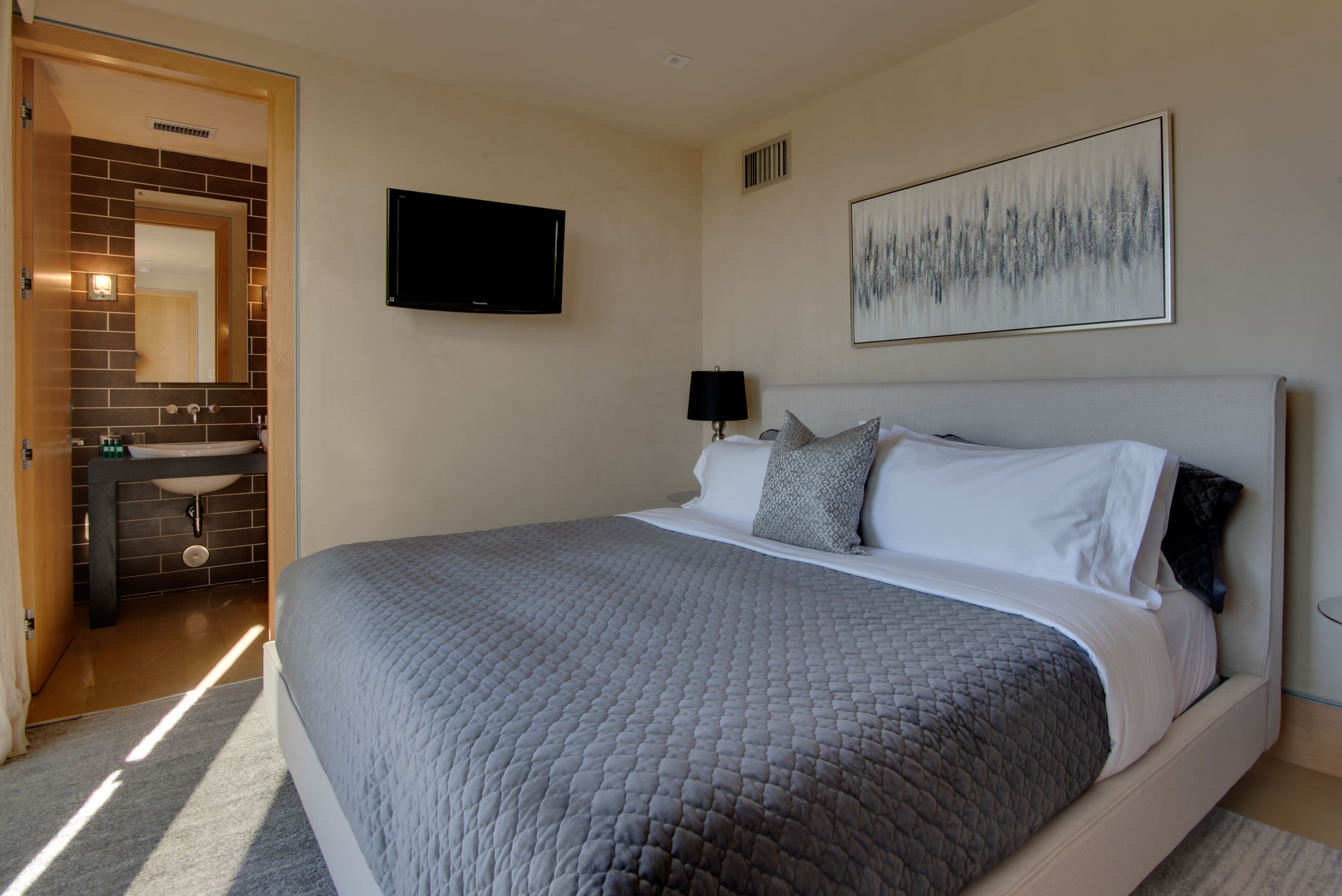Los Angeles Home 1006528