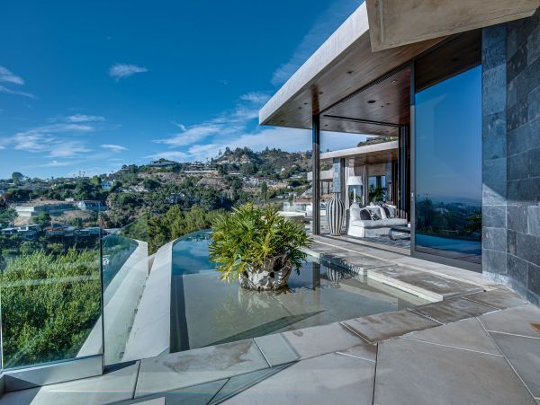 Los Angeles Home 1006528