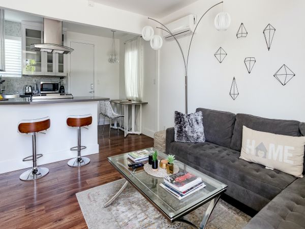 Los Angeles Home 1006529