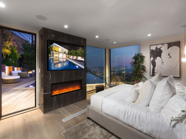 Los Angeles Home 1006530