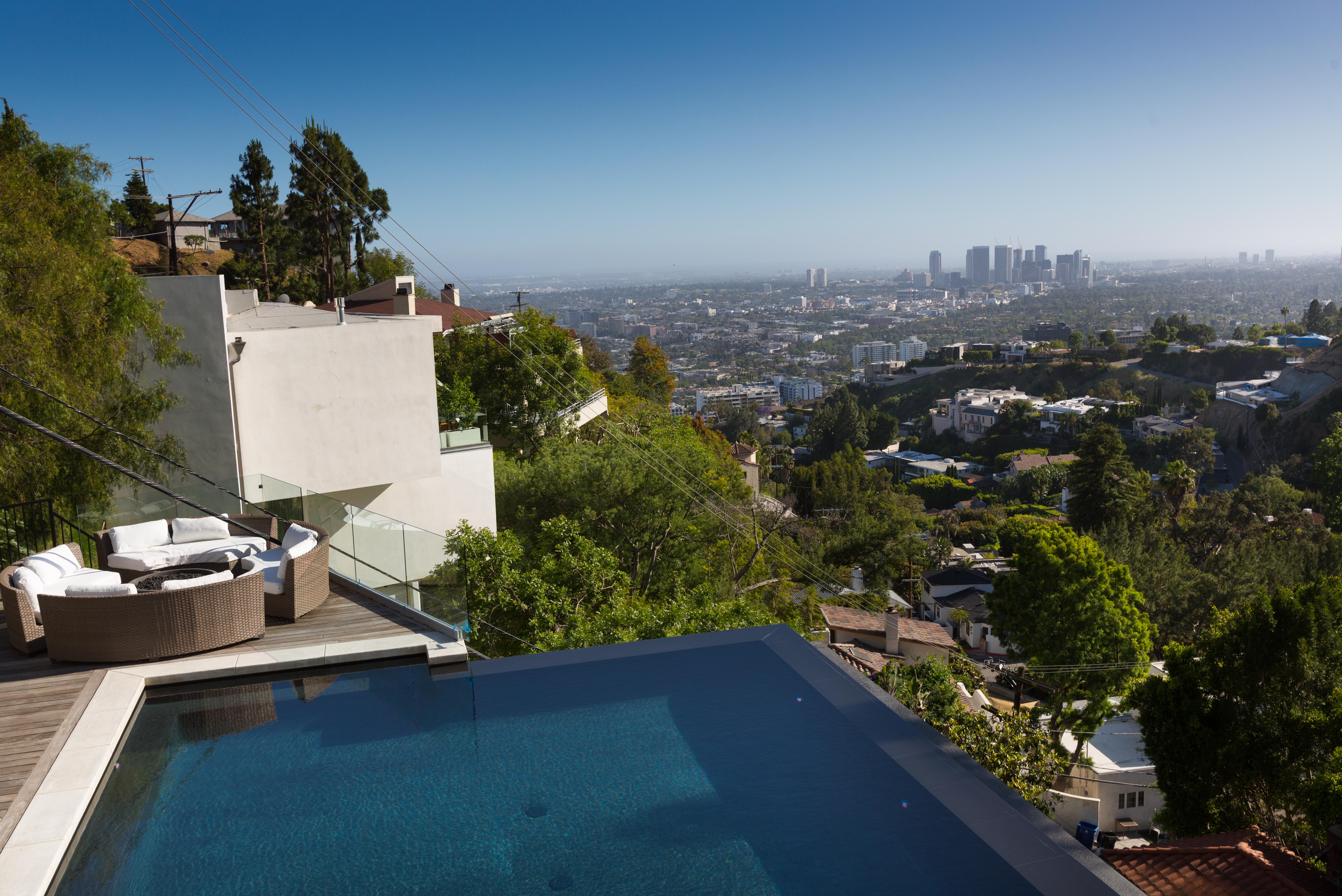 Los Angeles Home 1006530