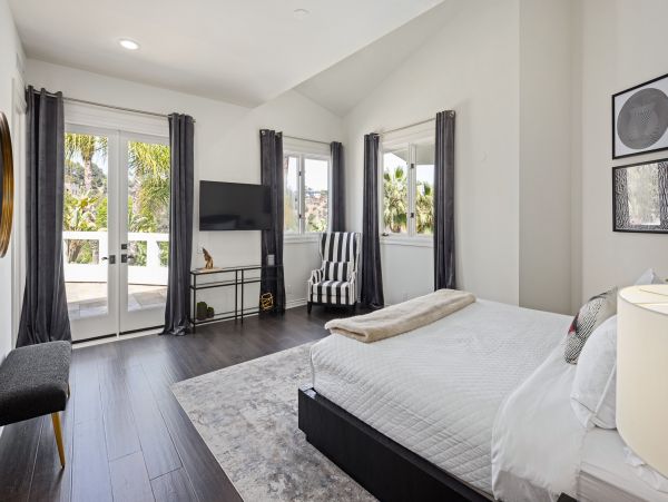 Los Angeles Home 1006531