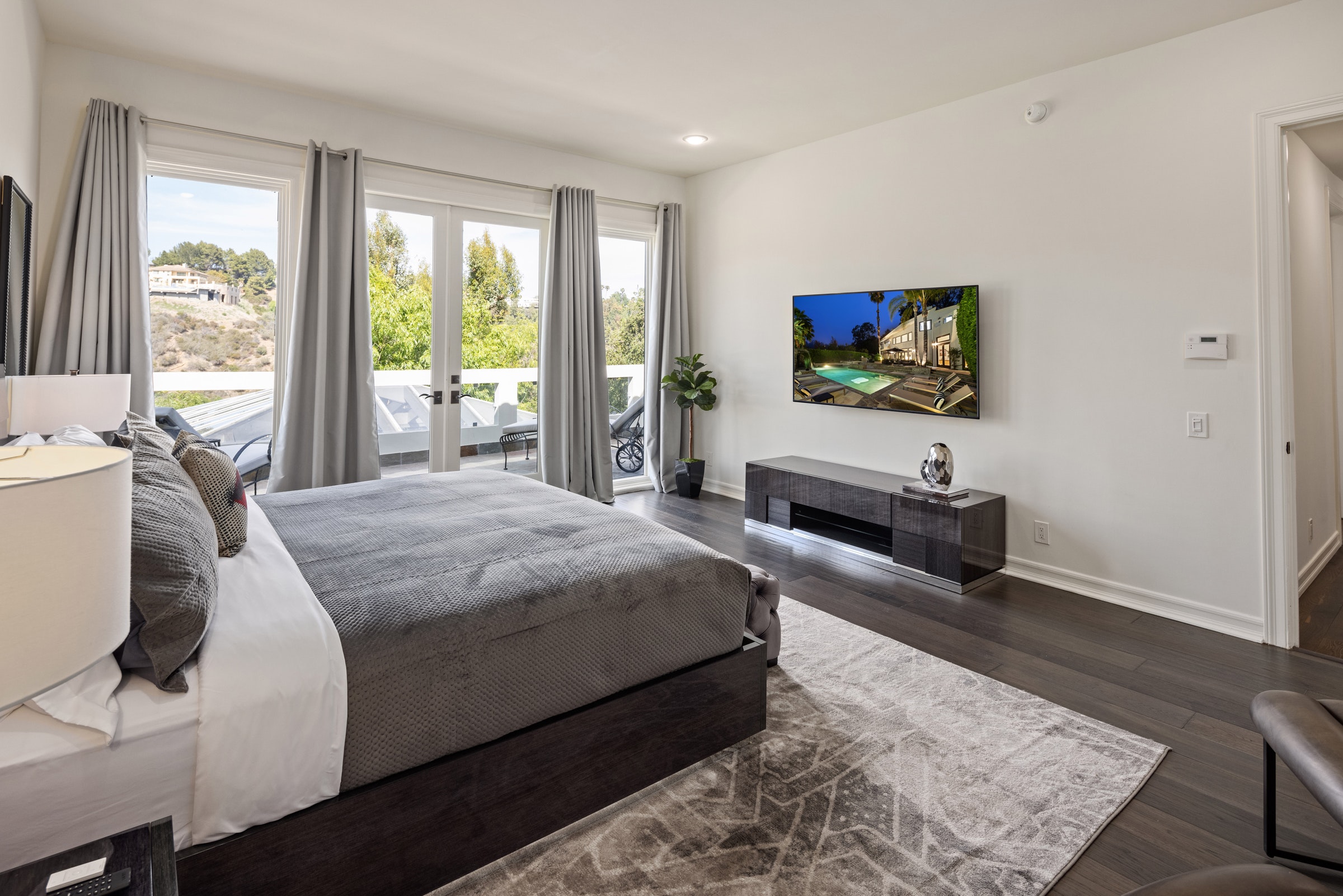 Los Angeles Home 1006531