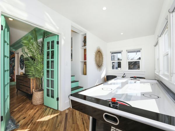 Los Angeles Home 1006533