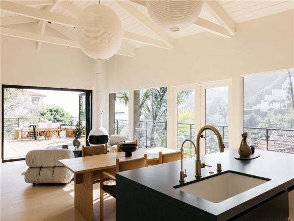 Los Angeles Home 1006541