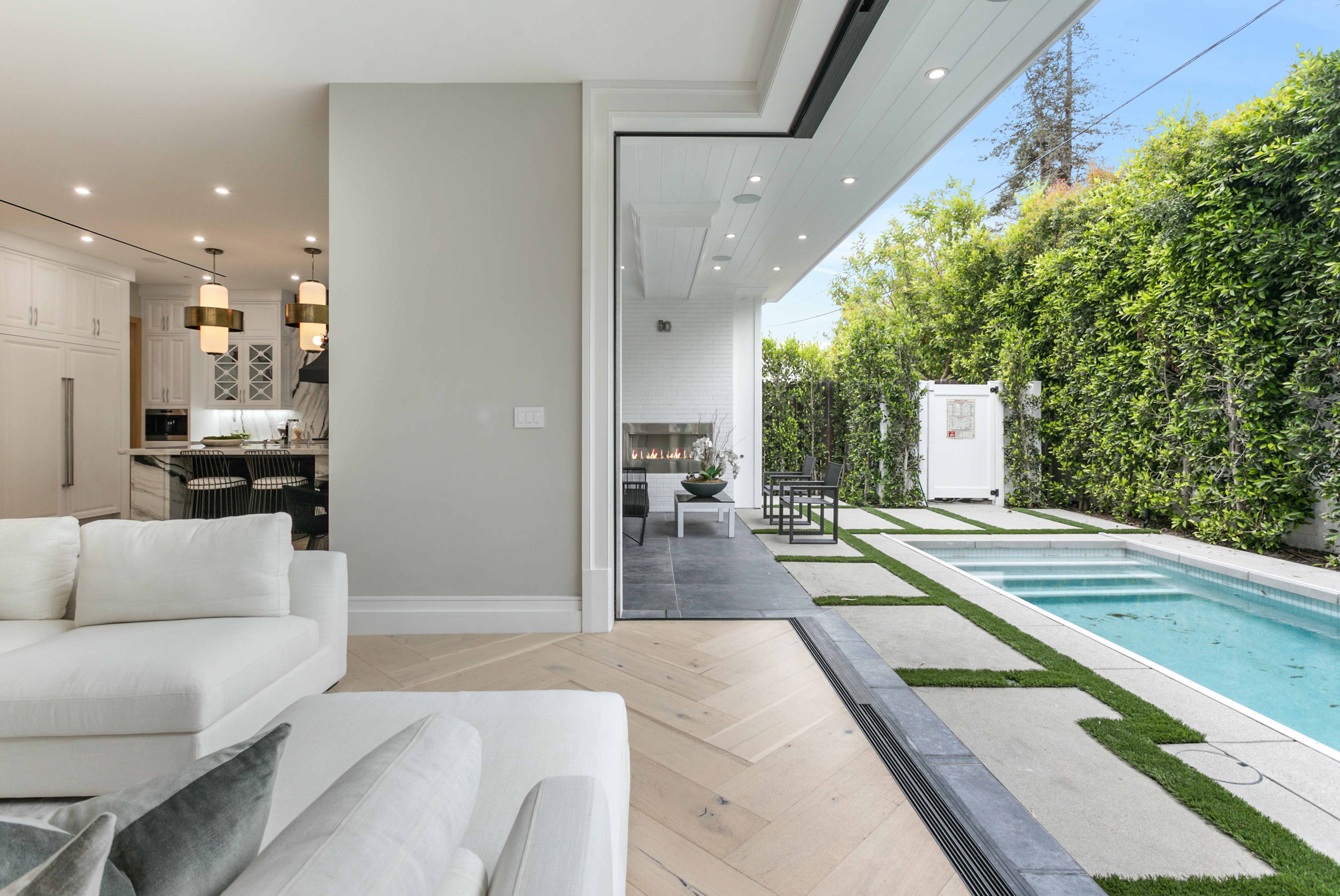 Los Angeles Home 1006542