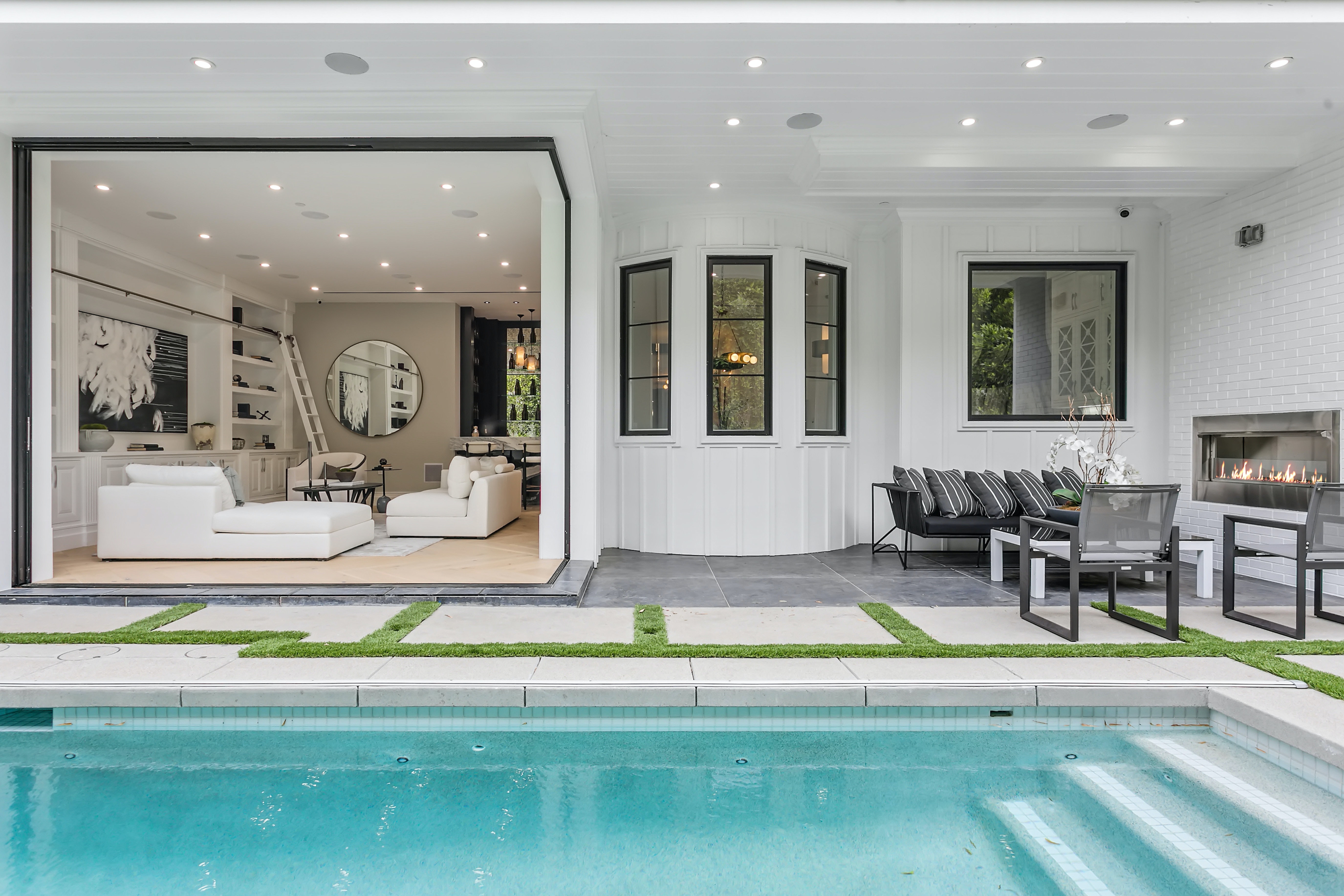 Los Angeles Home 1006542