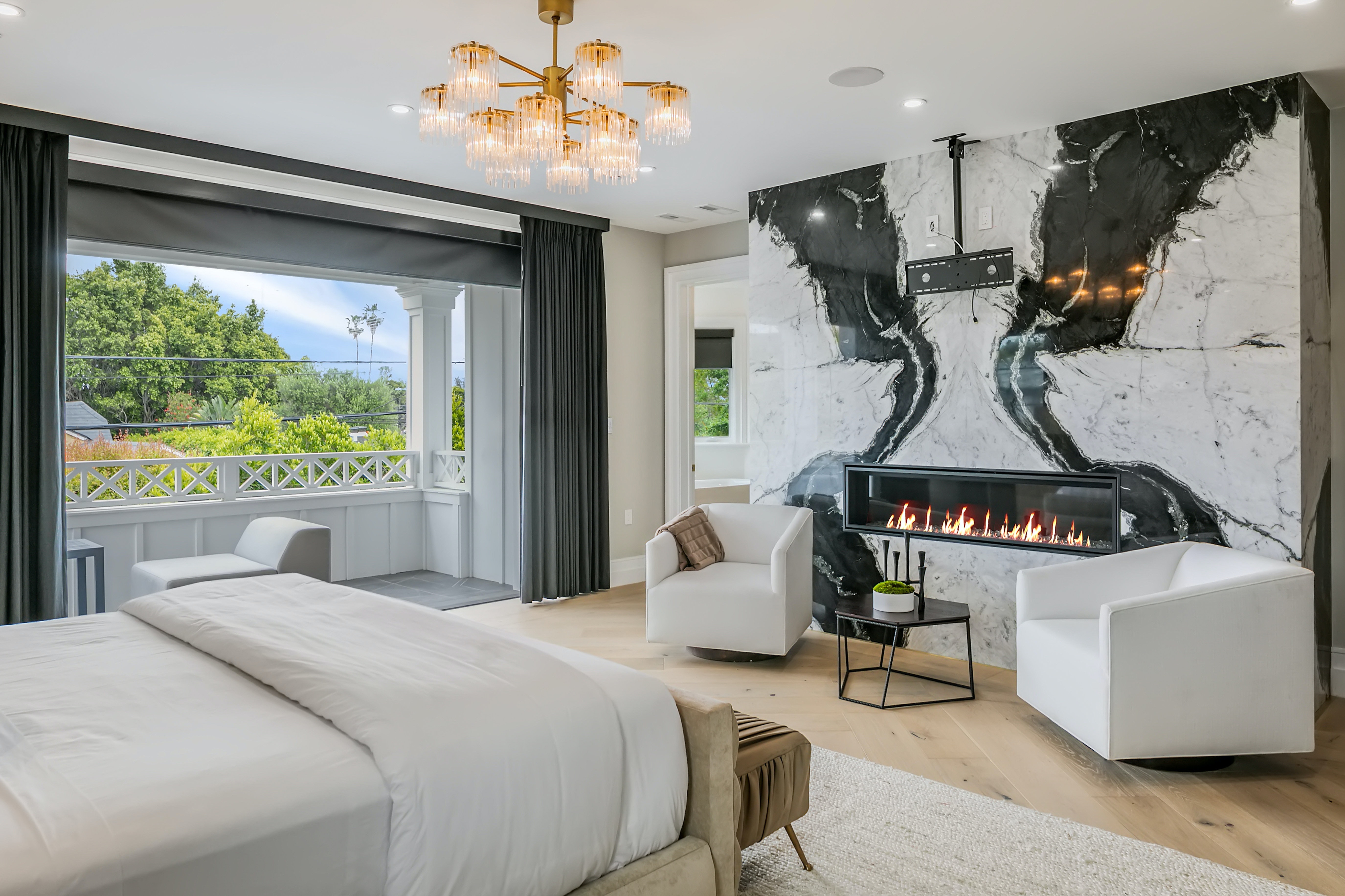 Los Angeles Home 1006542