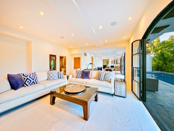 Los Angeles Home 1006547