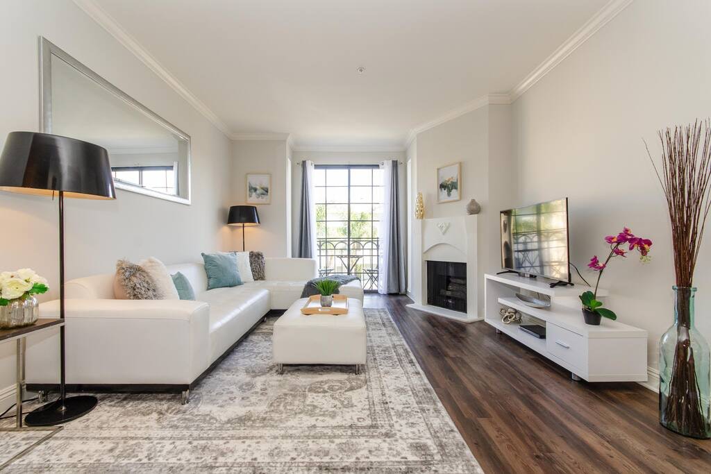 Los Angeles Home 1006548