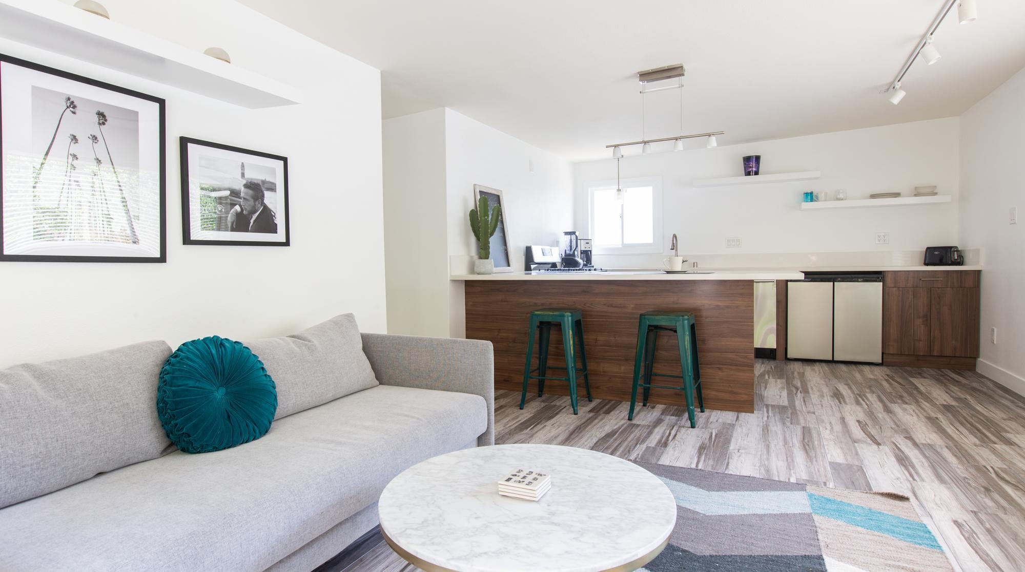 Los Angeles Home 1006554