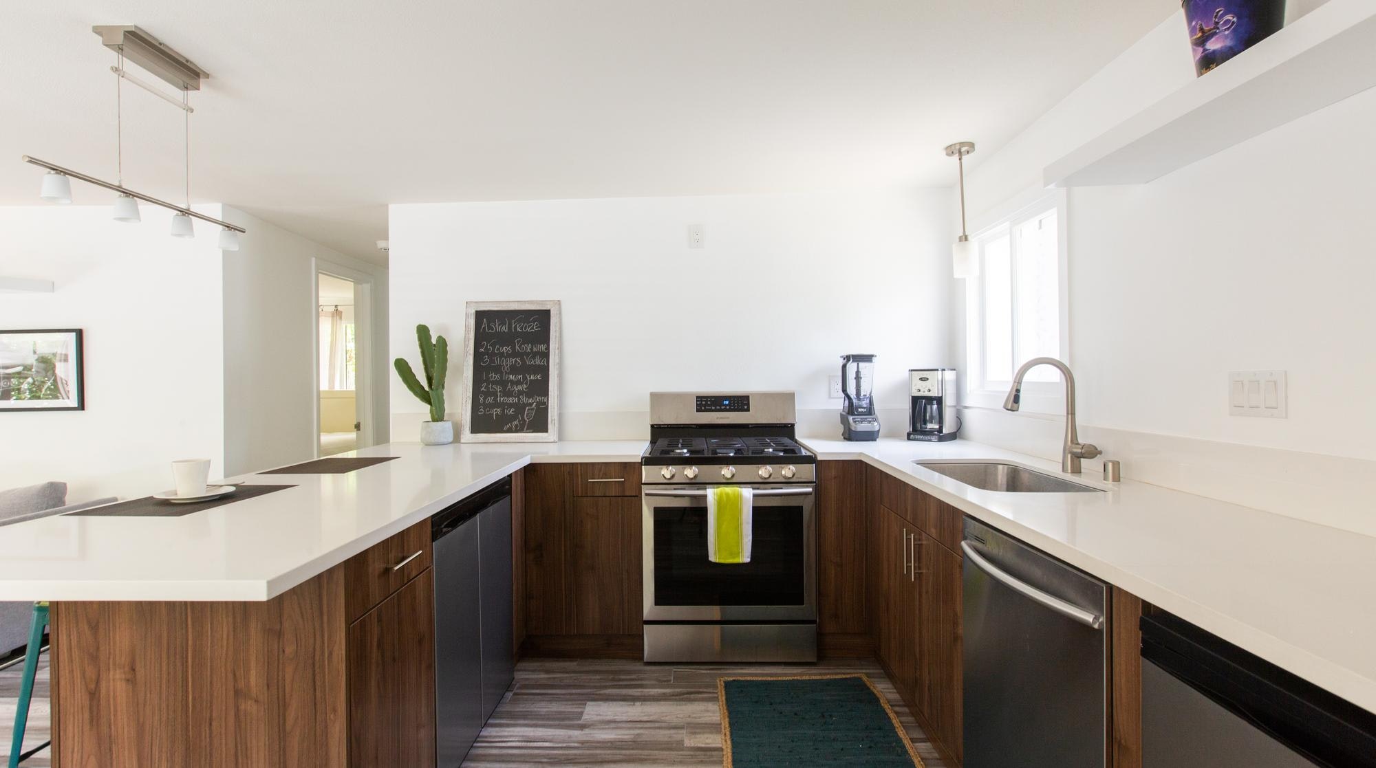Los Angeles Home 1006554