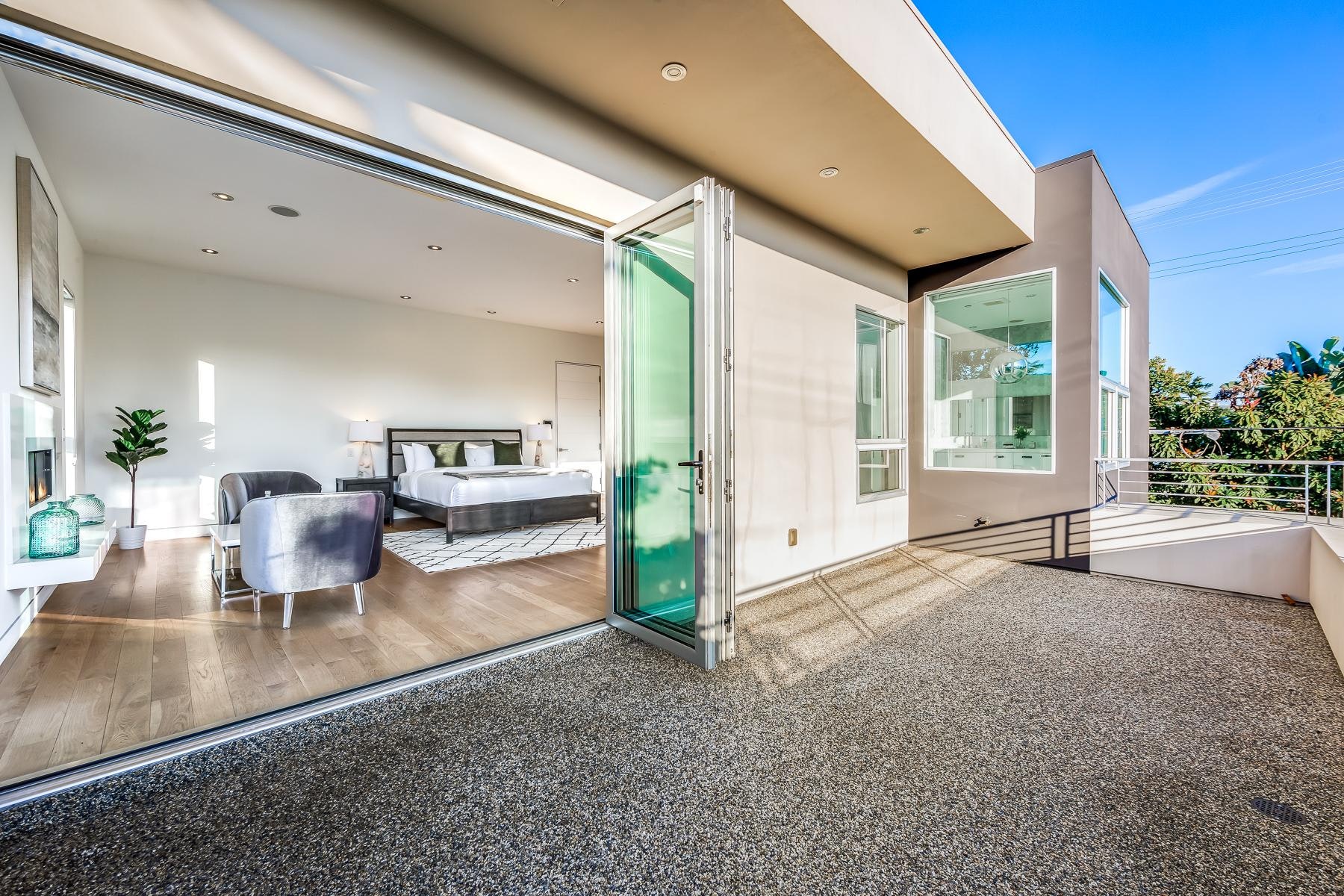 Los Angeles Home 1006556