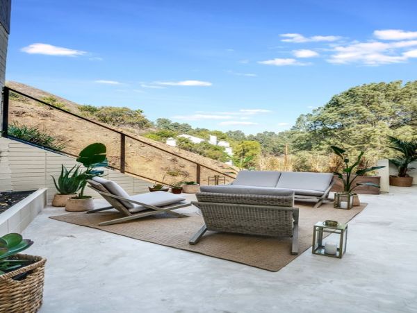 Los Angeles Home 1006558