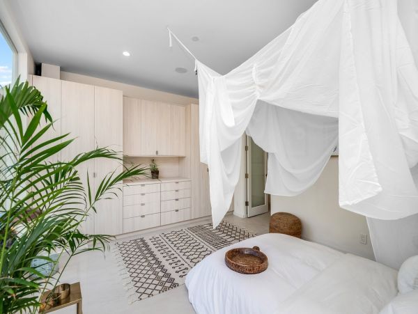 Los Angeles Home 1006558