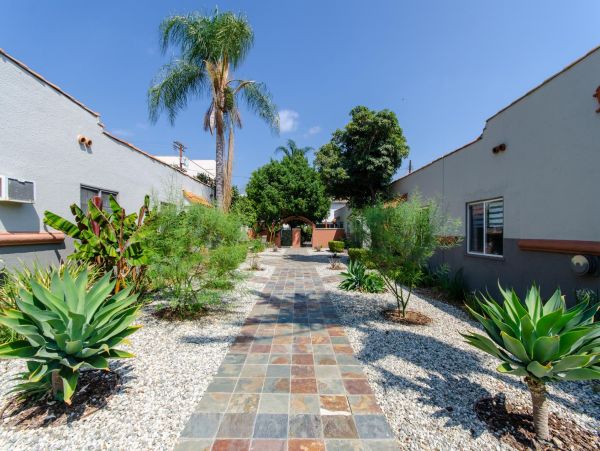Los Angeles Home 1006560