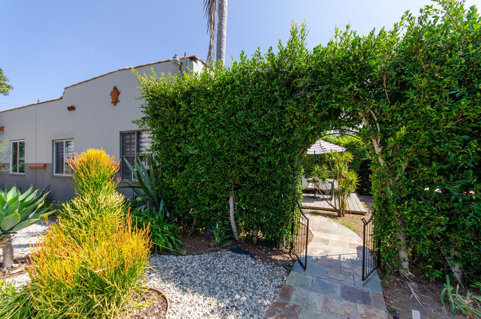 Los Angeles Home 1006560