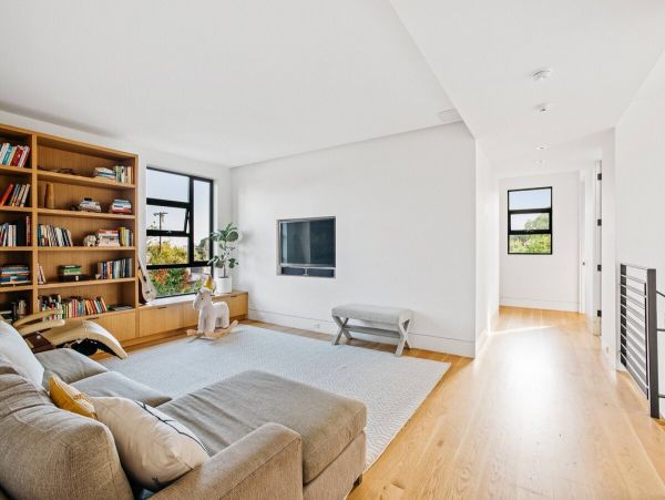 Los Angeles Home 1006563