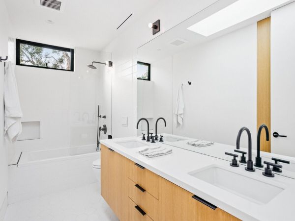 Los Angeles Home 1006563