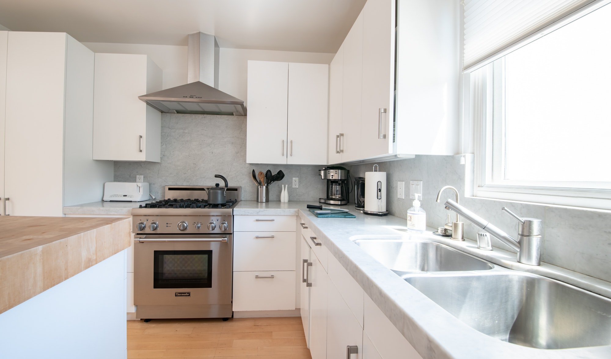 Los Angeles Home 1006567