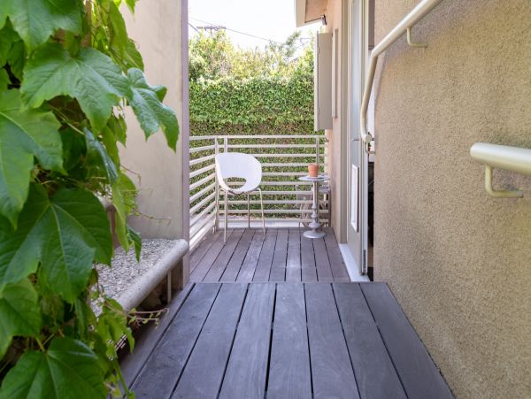 Los Angeles Home 1006567