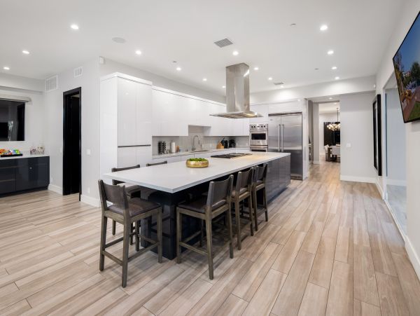 Los Angeles Home 1006568