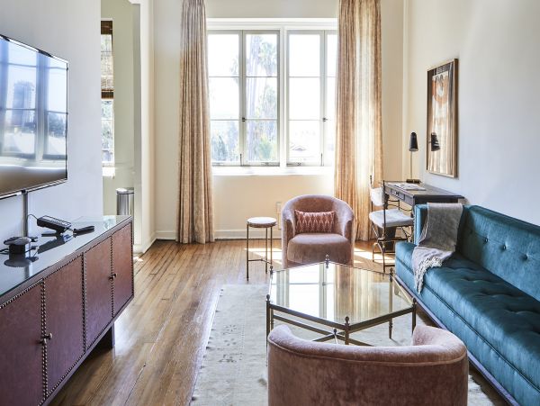 Los Angeles Home 1006570