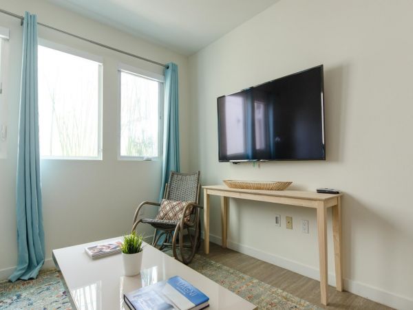 Los Angeles Home 1006572
