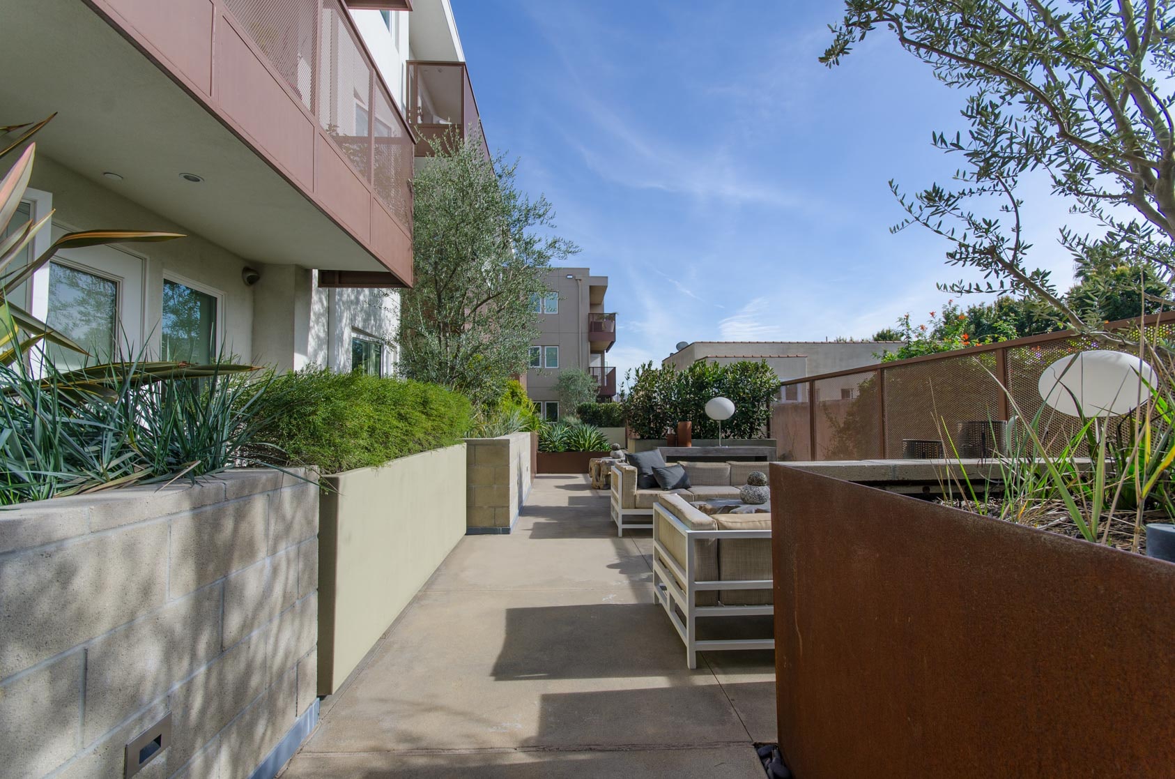 Los Angeles Home 1006572