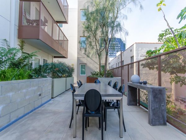 Los Angeles Home 1006572