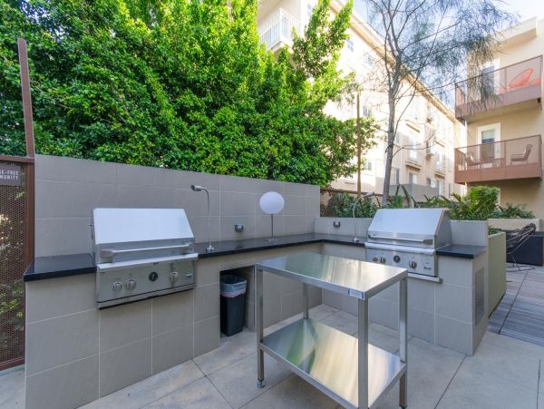 Los Angeles Home 1006572