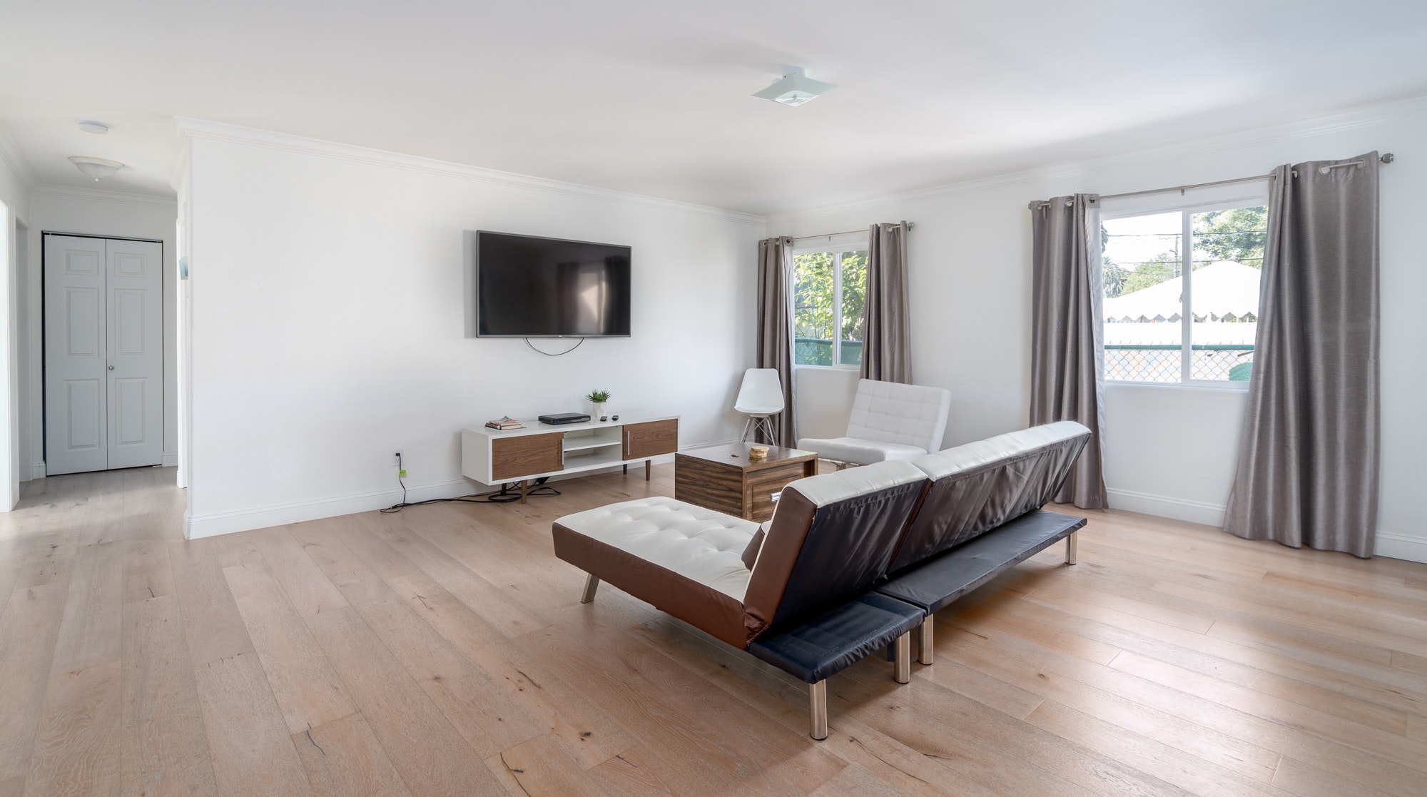 Los Angeles Home 1006573