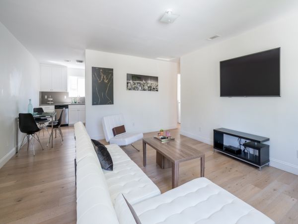 Los Angeles Home 1006573