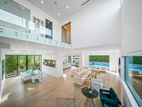 Los Angeles Home 1006574