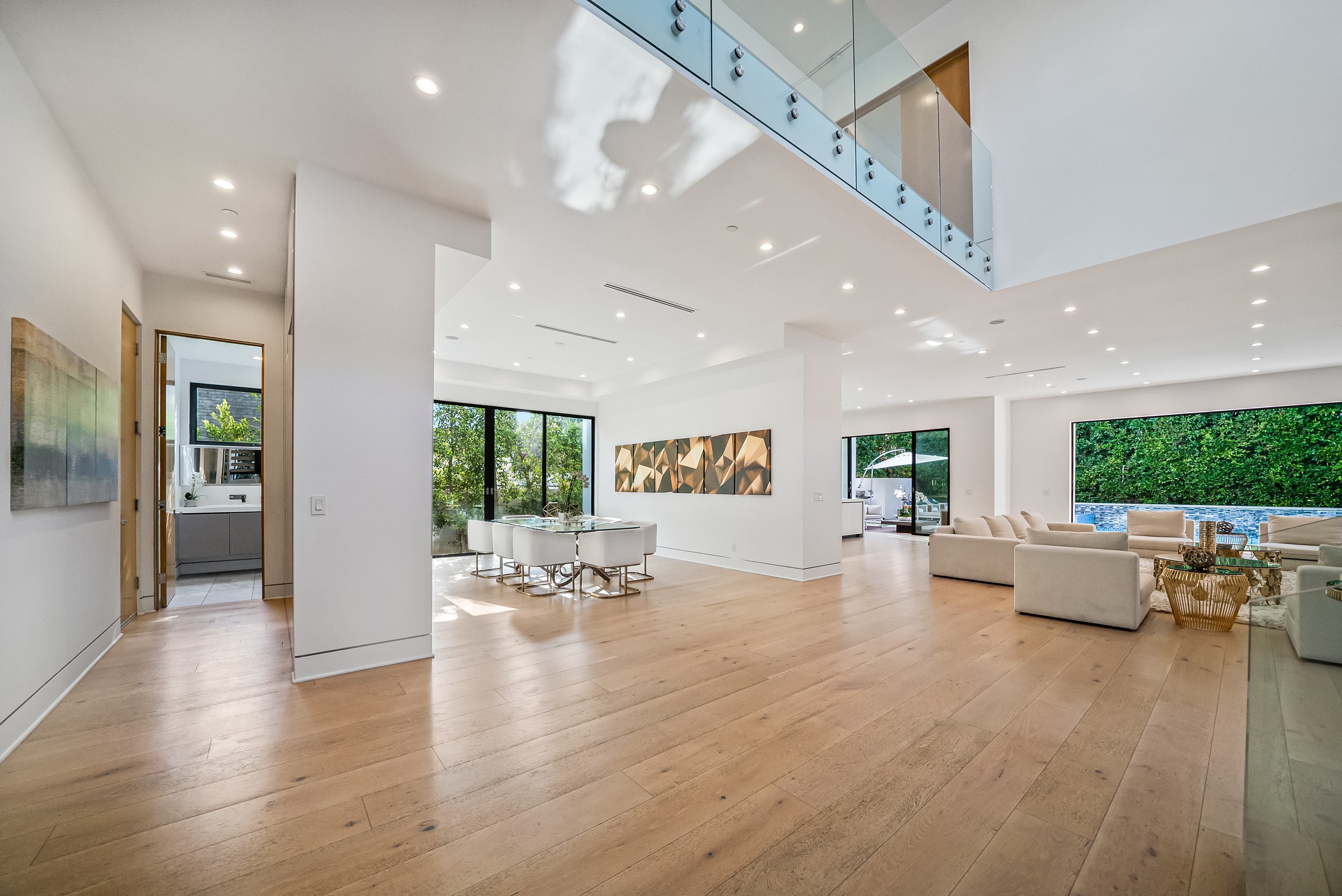 Los Angeles Home 1006574