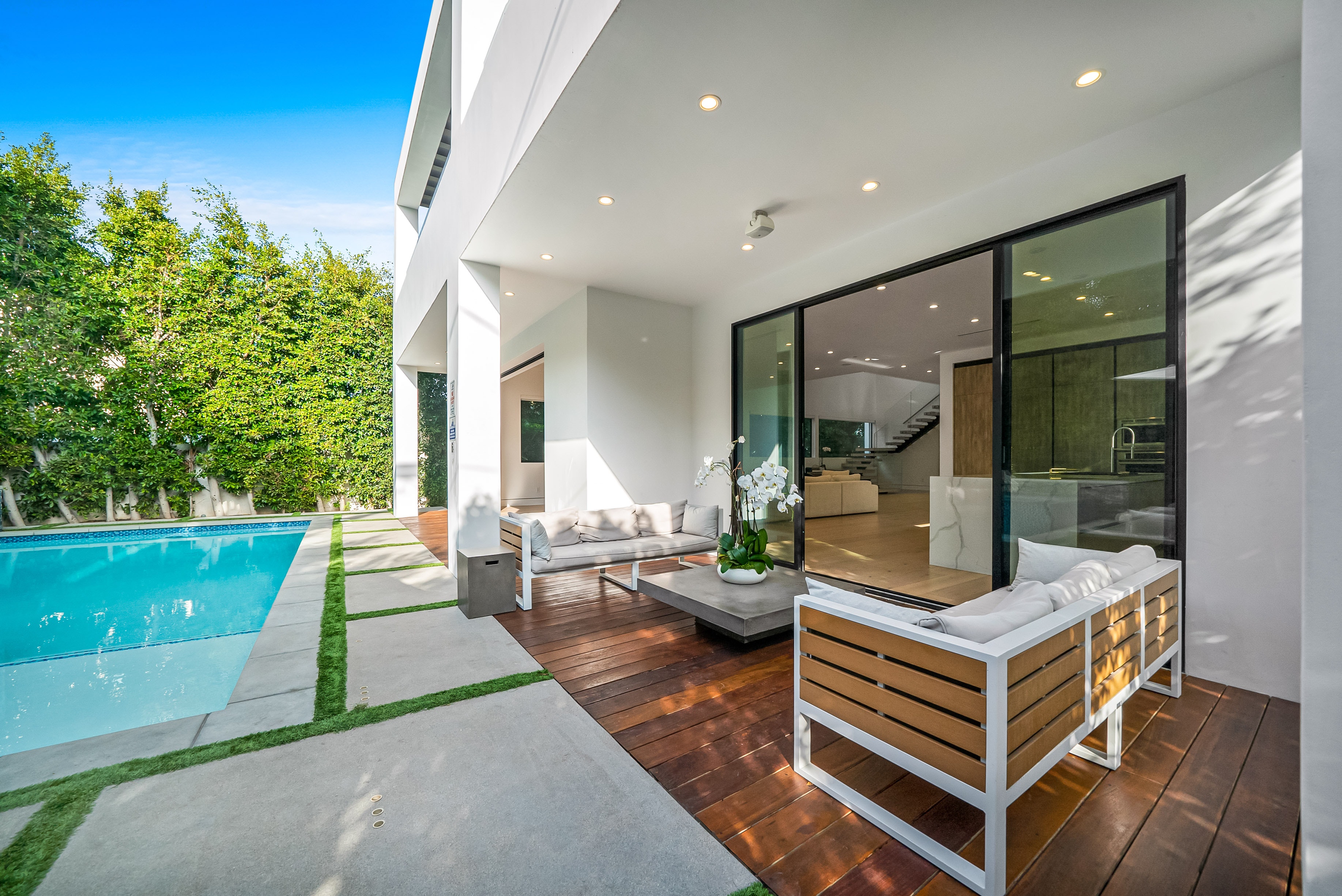 Los Angeles Home 1006574