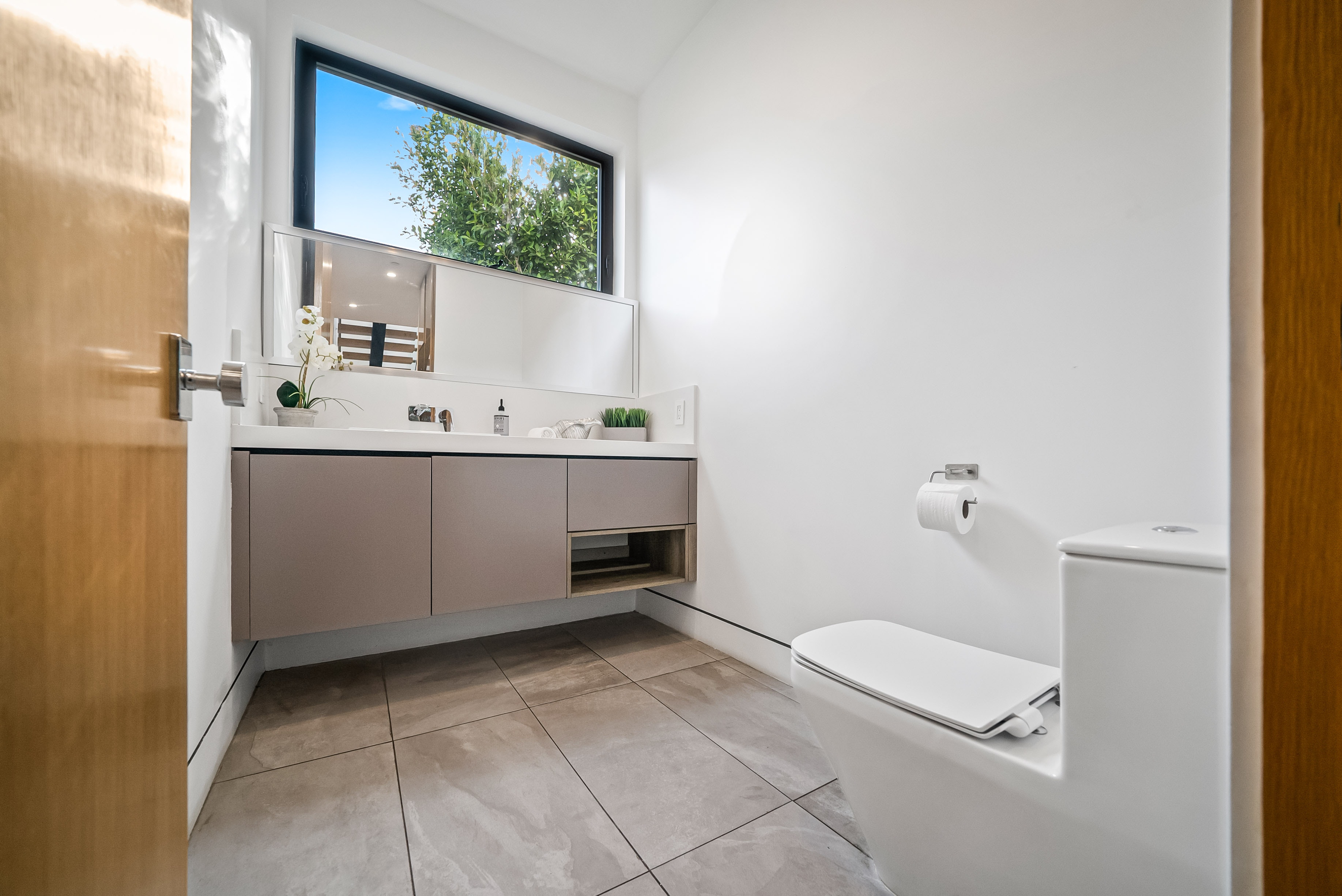 Los Angeles Home 1006574
