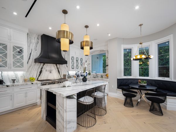 Los Angeles Home 1006576