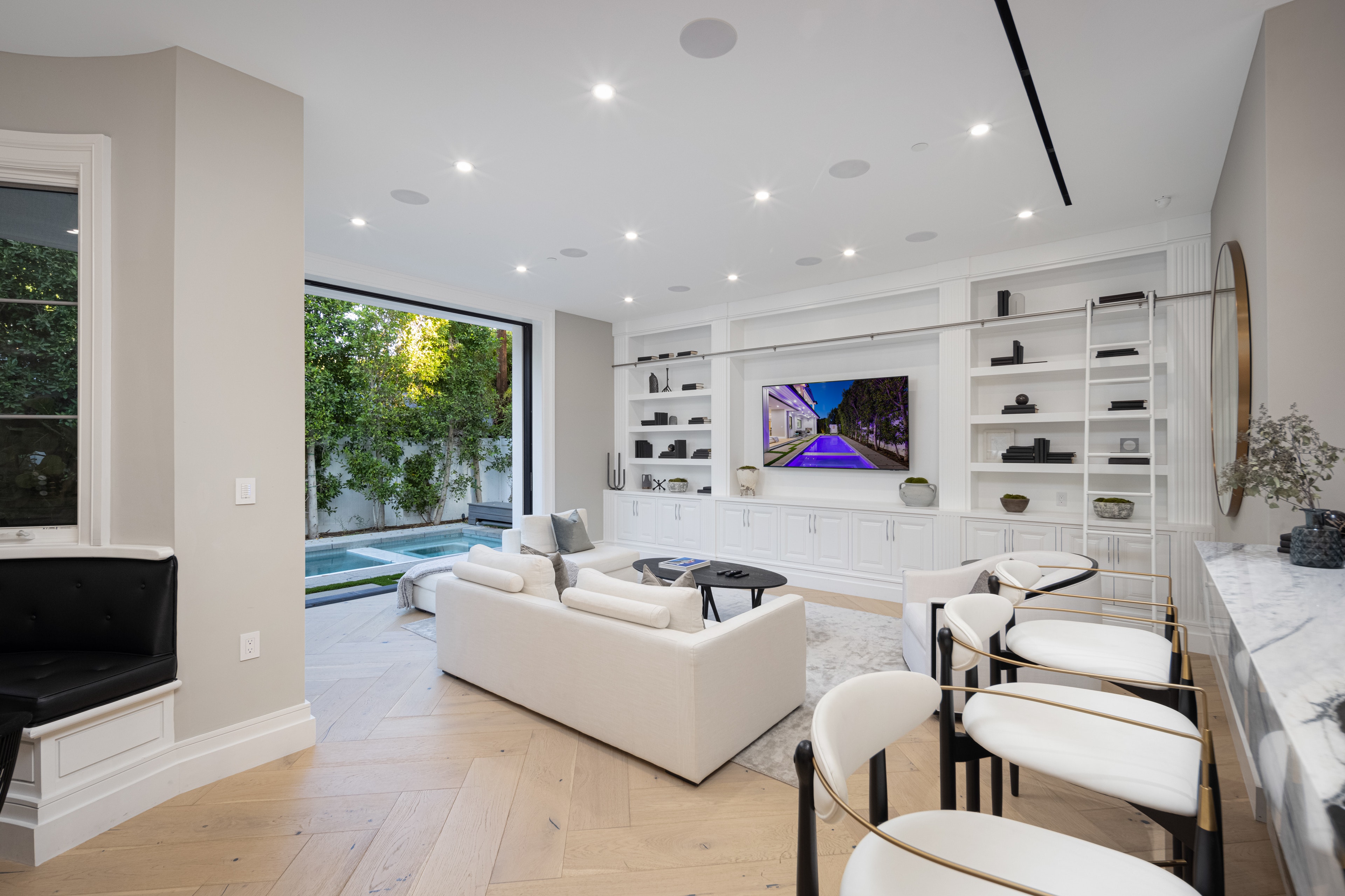 Los Angeles Home 1006576
