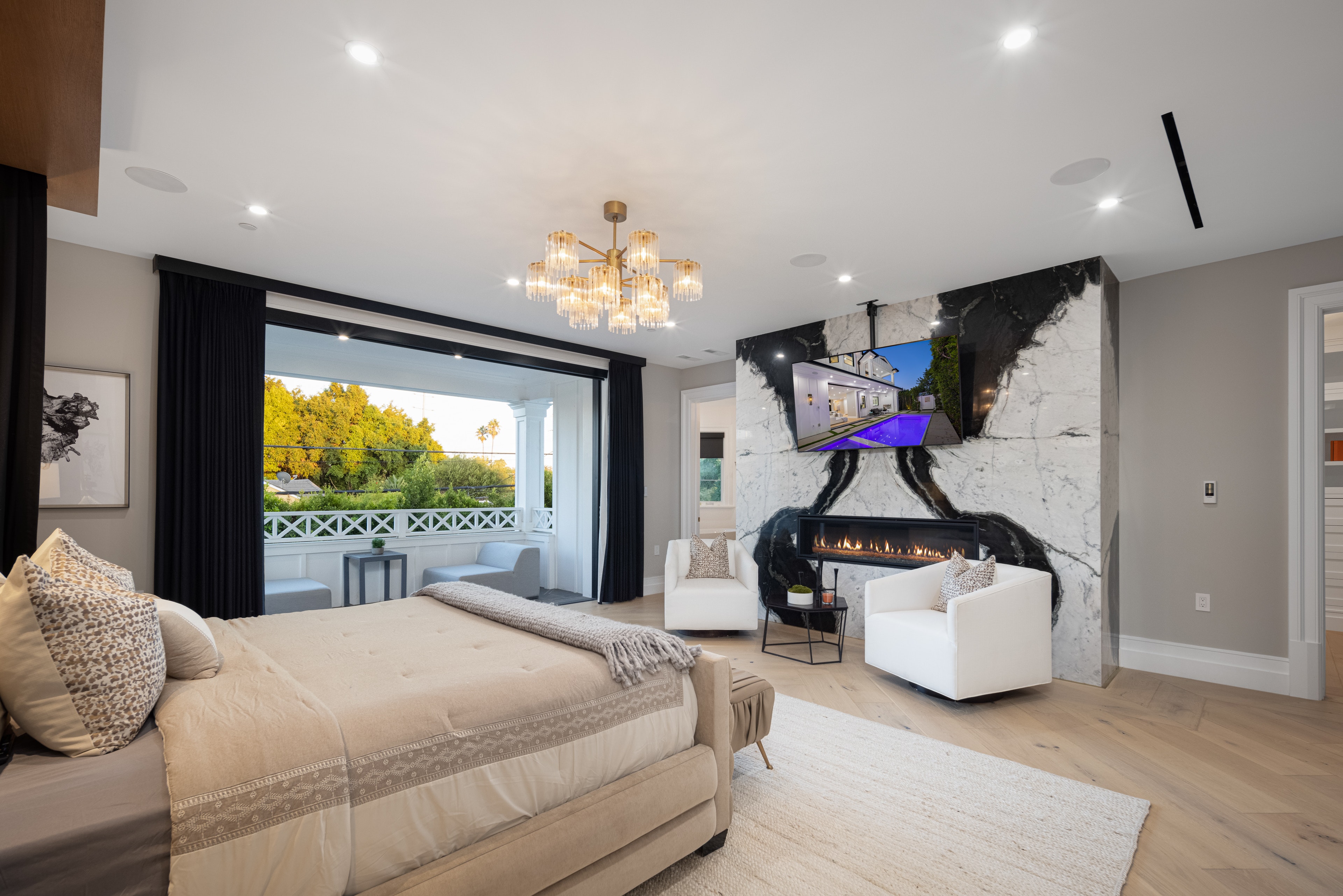 Los Angeles Home 1006576