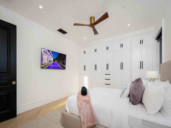 Los Angeles Home 1006576