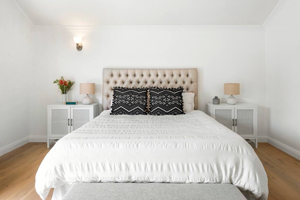 Los Angeles Home 1006577