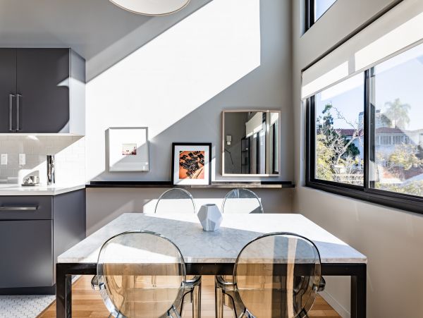 Los Angeles Home 1006579