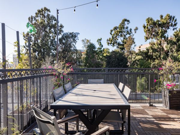Los Angeles Home 1006579