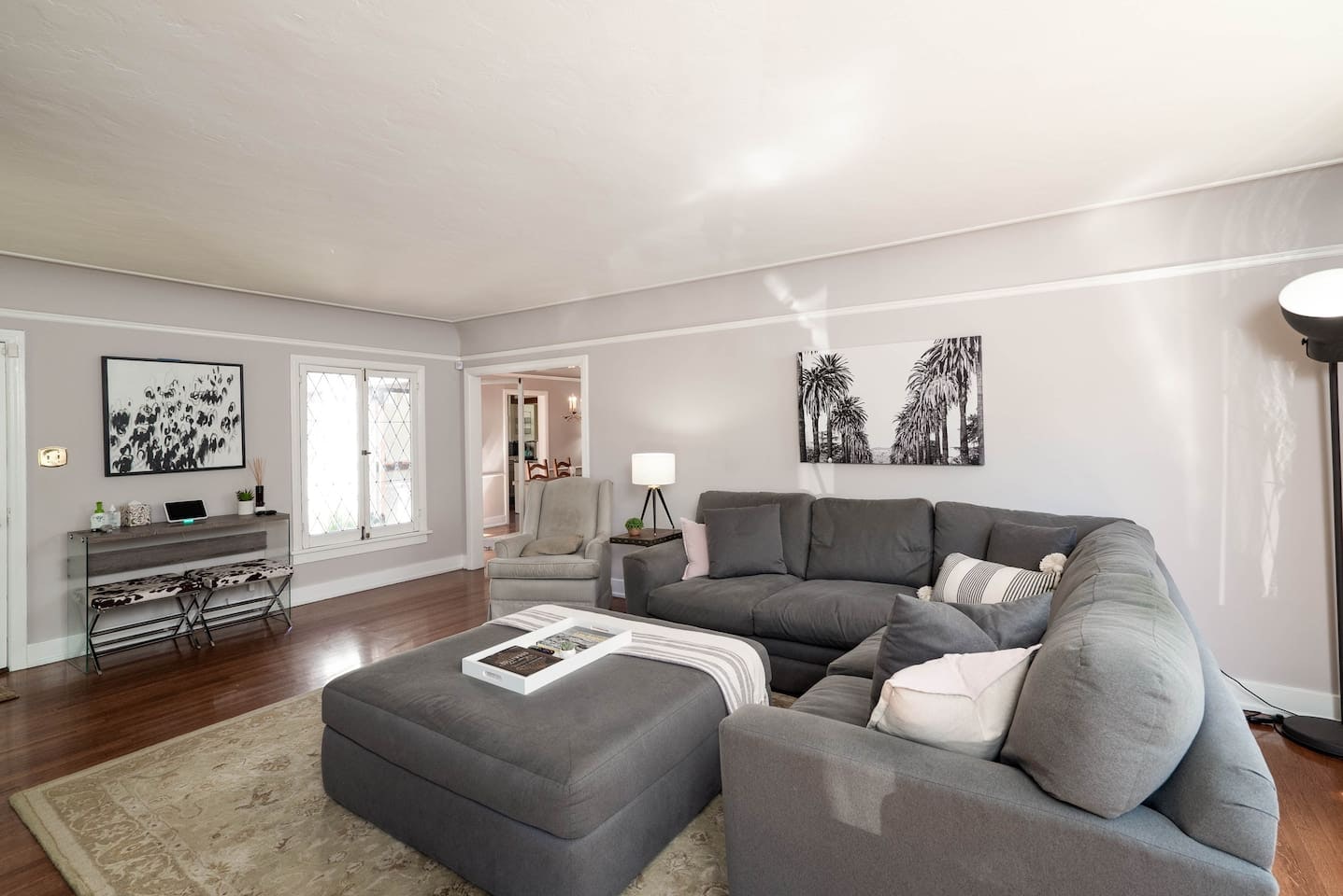 Los Angeles Home 1006580