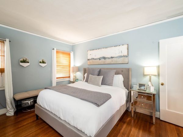 Los Angeles Home 1006580