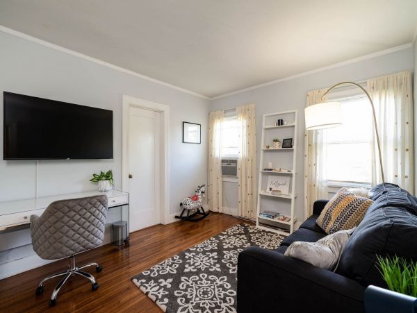 Los Angeles Home 1006580