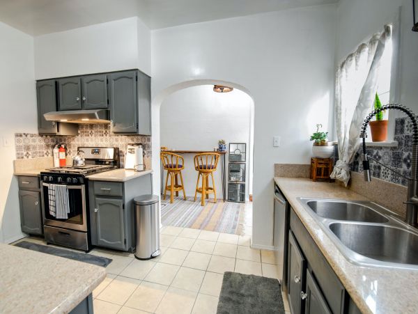 Los Angeles Home 1006582