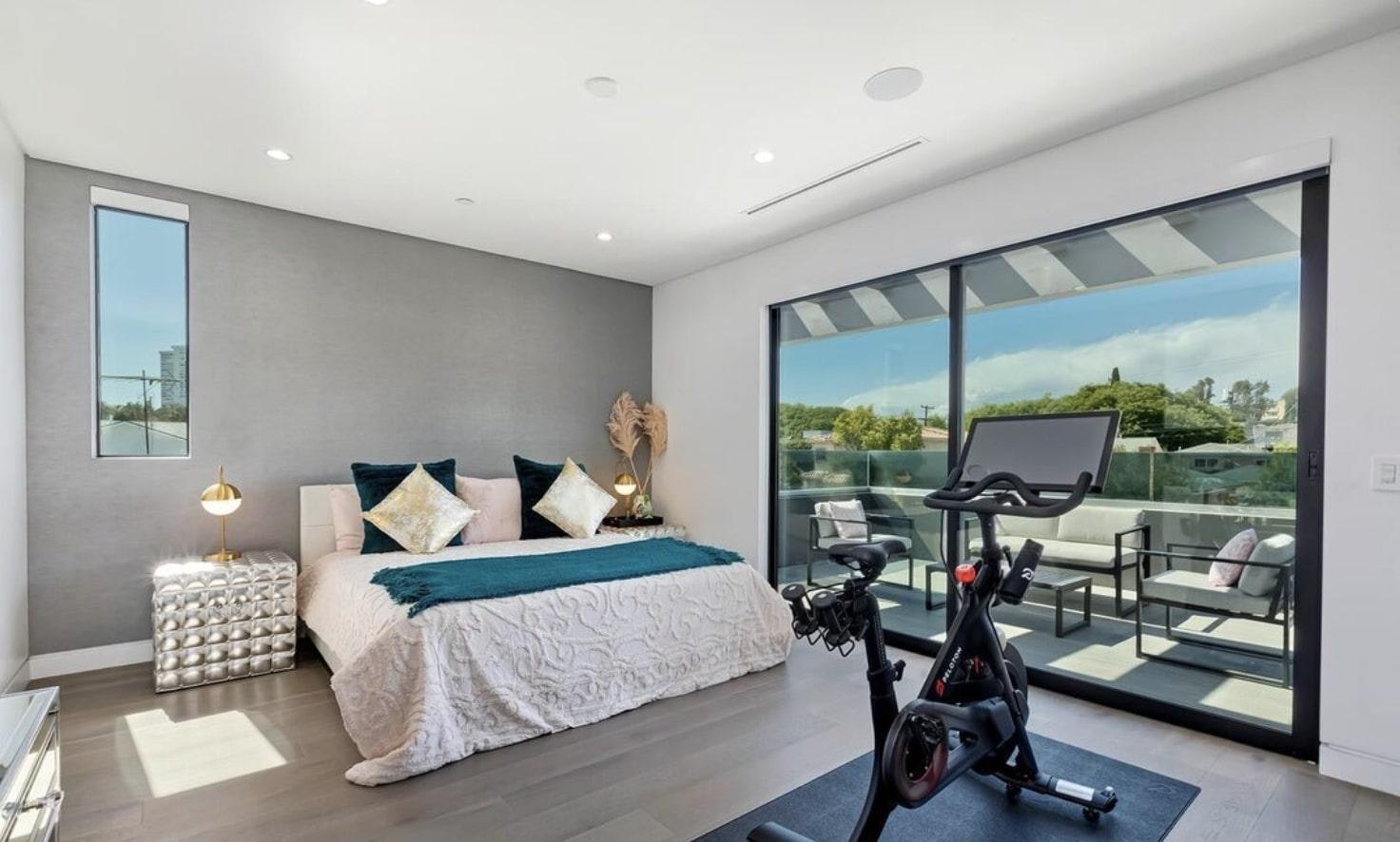 Los Angeles Home 1006583
